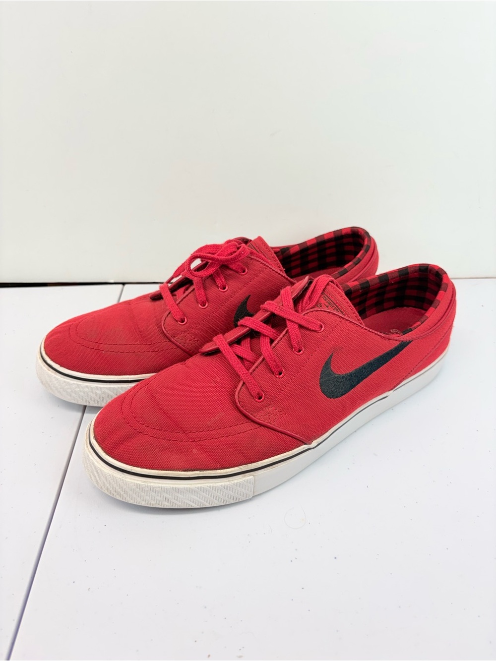 Nike SB Stefan Janoski Red Canvas Plaid Lined Skate Shoes Mens 10.5